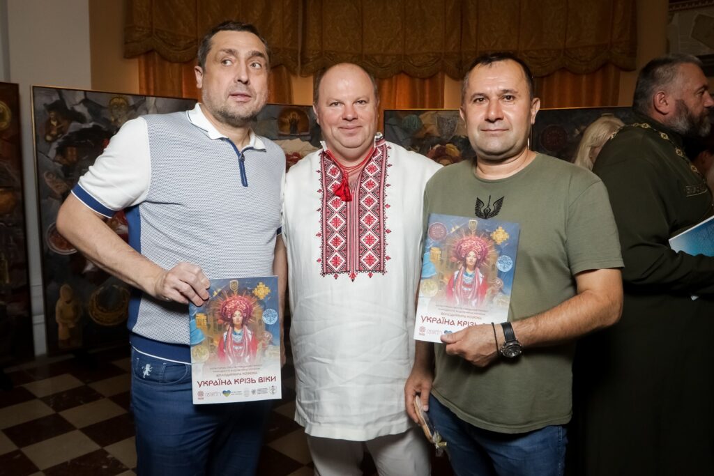 александр свищов смотрящий седой